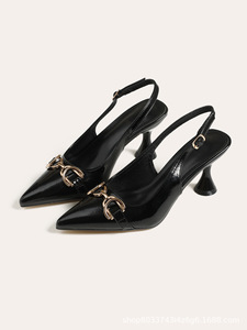 Escarpins tendance pour femme à talons aiguilles, avec chaîne métallique et bouts pointus, style célébrité de niche, talons très hauts - Product Image 2