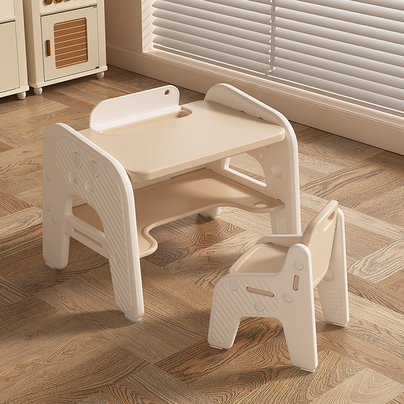 1 * tavolo + 1 * sedia