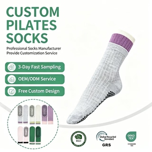 Calzini Antiscivolo per Pilates Pronti per la Spedizione, Modello Sottile a Collo Alto, Calzini Sportivi Estivi per Fitness Indoor e Pilates per Giovani - Product Image 1