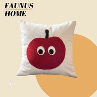 Coussin brodé en peluche style nordique et housse de coussin personnalisée, motif dessin animé mignon grands yeux fleur, coussin panda pour dossier de canapé, décoration