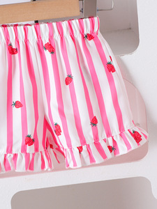 Completo Estivo 2026 per Bambina: Camicia a Righe Rosa e <span class=keywords><strong>Bianche</strong></span> con Fiocchi + Pantaloncini, Set con Motivo Fragola - Product Image 6