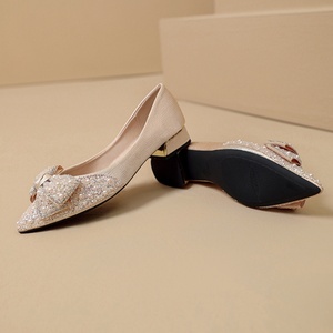 Scarpe da Sposa alla Moda per Donna con Diamanti e Fiocco, Suola Morbida e Tacco Quadrato, Adatte per Primavera e Autunno - Product Image 5