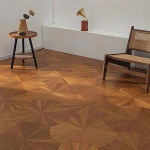 Lantai Kayu Jati Multi-layer yang Dapat Disesuaikan, Tahan Air, Anti-selip, Struktur Stabil, Finishing UV, Permukaan Halus untuk Rumah - Product Image 1