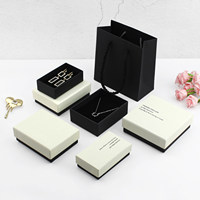 Boîte à bijoux en papier personnalisée de luxe multi-tailles noire classique pour bagues, boucles d'oreilles, colliers, pendentifs et bracelets