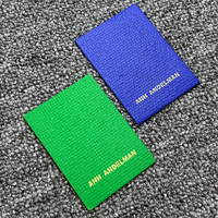Étiquette en cuir végétalien gaufré personnalisée, carrée ou rectangulaire, en rouleau, écologique, à coudre ou thermocollante pour vêtements, casquettes et chaussures, vente en gros