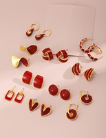 Boucles d'oreilles créoles en argent sterling S925 avec émail rouge chinois, design classique à fermoir doré