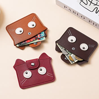 Tas Kartu Kulit Sapi Lapis Pertama Gaya Retro, Kulit Asli dengan Desain Anak Kucing Lucu Cetak Sablon, Ultra Tipis dengan Penutup Kancing