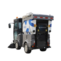 Balayeuse autoportée 100 % électrique pour le nettoyage des rues et allées avec boîte de vitesses, bac à déchets de 750 L, garantie 1 an - État neuf