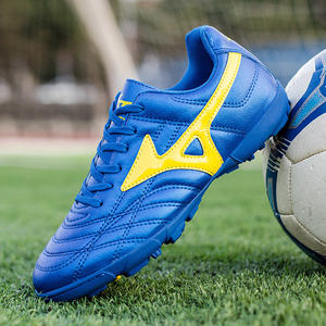 Chaussures de football à crampons bas unisexe pour adolescents et étudiants, idéales pour <span class=keywords><strong>terrain</strong></span> <span class=keywords><strong>synthétique</strong></span> et entraînement – Nouvelle collection à succès - Product Image 4