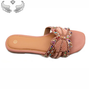 Fashionable Summer Outdoor Wholesale High-quality Rhinestone <b>Soft</b>-soled Women's <b>slippers</b> Sandals Comfortable and Durable Sandals - Product Image 3
