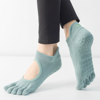Logo de broderie personnalisé Barre Pilates 5 orteils chaussettes anti-dérapant antidérapant femmes chaussettes de yoga avec poignée