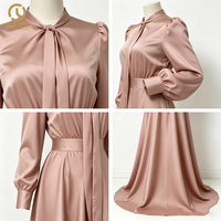 2026 Vente en gros personnalisée en usine Abaya ouverte arabe Robe longue en satin évasée pour femmes musulmanes Mode musulmane