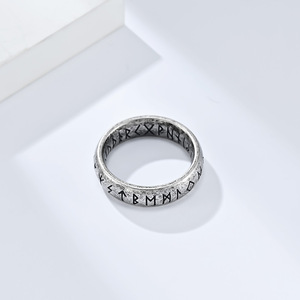Anillos Nórdicos Vikingos Vintage <span class=keywords><strong>para</strong></span> Hombre, Anillos de Acero Inoxidable <span class=keywords><strong>para</strong></span> Hombre y Mujer, Regalo con Runas Vikingas, Anillo de Regalo <span class=keywords><strong>para</strong></span> Él - Product Image 5