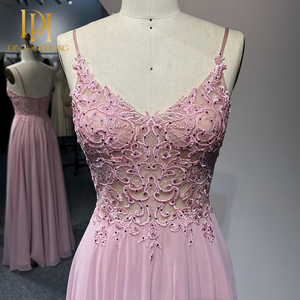 Abito <span class=keywords><strong>da</strong></span> sera <span class=keywords><strong>in</strong></span> <span class=keywords><strong>pizzo</strong></span> rosa rosa abito <span class=keywords><strong>da</strong></span> sera con perline con ricamo a mano abito formale lungo fino al pavimento <span class=keywords><strong>cerimonia</strong></span> di laurea matrimonio - Product Image 4