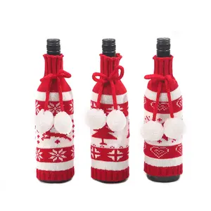 Set di bottiglie di lana lavorate a maglia di natale nuovo set di bottiglie di vino rosso e bianco creativo set di vino rosso layout dell'atmosfera del ristorante di natale