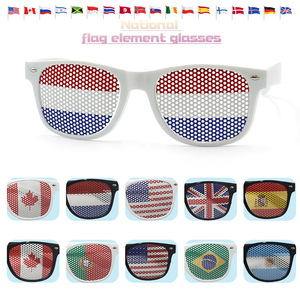 <span class=keywords><strong>Gafas</strong></span> de Sol con la Bandera de la Copa Mundial de Fútbol 2026 de Estados Unidos, Canadá y México, <span class=keywords><strong>Gafas</strong></span> de Sol con Adhesivo Perforado, Regalo de Recuerdo para Fanáticos, Recuerdos de Fiesta - Product Image 1