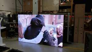 Pared de video de pantalla LED P2.5 de alta calidad para soluciones de pantalla LED de sala de reuniones para pantalla LED de centro de iglesia y Comandante - Product Image 2