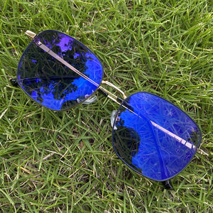 Lentille photochromique ronde carrée en métal noir or photogray <span class=keywords><strong>lunette</strong></span> anti-reflet optique femelle 2023 <span class=keywords><strong>monture</strong></span> de lunettes en titane - Product Image 4