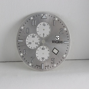 Quatze chronographe pièces de montre personnalisées fabrication de cadran en gros boîtier de montre à quartz cadran bande avec super lumineux - Product Image 2