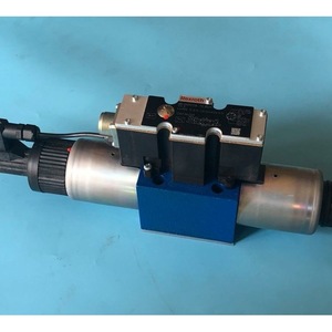 Vanne directionnelle proportionnelle Rexroth R900927230 4WREE10 315 bars 100 L/min Fabriquée en Allemagne - Product Image 3