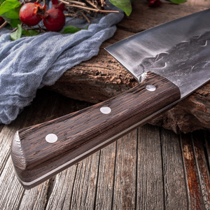 Cuchillo de Cocina de Acero Inoxidable VG10 Forjado a Mano, Estilo Chino Antiguo, Mango de Madera con Resina y Patrón Martillado, Cuchillo de Cocina para Damas - Product Image 4