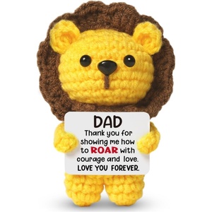 Animaux en peluche en crochet faits à la main, mignons lions, cadeaux uniques pour la fête des mères, Noël et anniversaire pour maman de la part de sa fille/sa fille. - Product Image 4