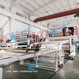 Extrudeuse de production de cuir de plancher roulant en plastique PVC faisant la ligne de machine engrenage de moteur <span class=keywords><strong>non</strong></span> <span class=keywords><strong>moussant</strong></span> sans bulles pour profil - Product Image 3