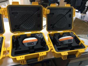 ציוד סקר בשימוש chcnav i73 + gps דיפרנציאלי, gnss, בסיס rtk ורוטב עם כל האביזרים - Product Image 3