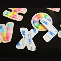Parches Bordados con Letras Inglesas de la A a la Z, Coloridos y Personalizados, para Planchar en Ropa, Gorras, Uniformes, Accesorios y Insignias