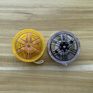 Jouets de jeu <span class=keywords><strong>Yoyo</strong></span> classiques en gros pour enfants, avec design de pneu lumineux et fil rotatif, jaune et noir - Product Image 5
