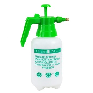 China Factory Wholesale 1.5L Manual Pressure Water Sprayer Garden Plastic Sprayer