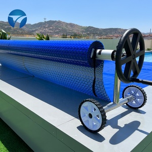Bâche solaire pour piscine Taiyue de haute qualité, bleue, basse densité, 200 microns, en polyéthylène LLDPE, bulles Hamburger 15 mm, 50M/25M - Product Image 3