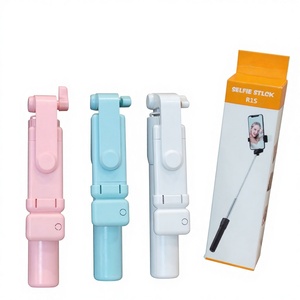 Vente directe usine transfrontalière R1S pour <span class=keywords><strong>trépied</strong></span> perche à selfie <span class=keywords><strong>avec</strong></span> lumière d'appoint, <span class=keywords><strong>télécommande</strong></span> et stabilisation d'image intégrée - Product Image 1