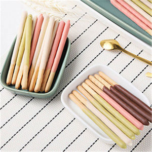 Snacks exotiques en gros, bâtonnets de craquelins au chocolat, doigts de chocolat végétaliens, biscuits et gâteaux - Product Image 5