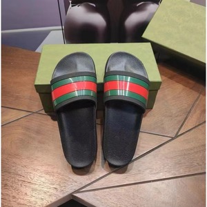 Sandalias de Plástico Personalizadas de Lujo para Hombre y Mujer, Diseño de Moda, Impermeables, Venta al por Mayor 2026 - Product Image 1
