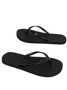 Tongs légères de haute qualité pour l'été, plage, extérieur, motif uni, PE PVC, vente en gros pour femmes, design respirant, semelle intérieure - Product Image 1