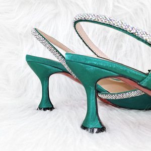 Chaussures pour femmes à bout pointu avec nœud entièrement orné de diamants et sac de soirée assorti, style européen et américain, ensemble prêt à expédier - Product Image 4