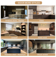 Ensemble d'îlot de cuisine moderne et luxueux en acier inoxydable, métal, marbre, bois et bois, armoire de rangement pour la cuisine