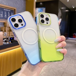 Coque dégradée style Ins pour <span class=keywords><strong>iPhone</strong></span> 15 <span class=keywords><strong>14</strong></span> <span class=keywords><strong>Pro</strong></span>, coque souple en TPU magnétique avec anneau métallique et protection antichoc intégrée transparente - Product Image 1