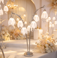 Nouvelle Lampe Décorative en Fer Forgé, Motif Fleur de Magnolia Ajourée, pour Guide d'allée, Table de desserts, Centre de table, Décoration de toile de fond de scène et Accueil
