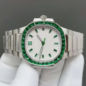 Reloj de Buceo Unisex de Alta Calidad, Deportivo, de Acero Inoxidable, con Movimiento de Cuarzo, Cristal de Zafiro, Esfera con Puntero, Piedra Verde Helada - Product Image 2