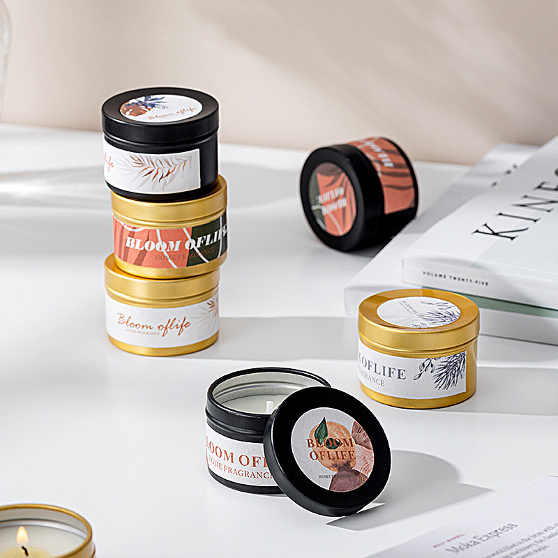 La sucrerie faite sur commande d'anniversaire a flairé Tin Candles des bidons de 6 onces avec des couvercles 6