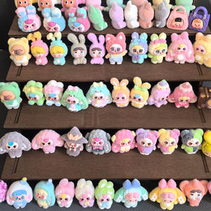 3D Mini oggetto carino che piange bambino tre Charm resina coniglio China cieca borsa giocattolo in miniatura <span class=keywords><strong>Baby</strong></span> Doll Figurine e accessori - Product Image 3