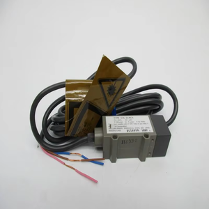 E3L-2LRC4 NSNP แผงควบคุมการตั้งโปรแกรม PLC โดยเฉพาะระบบอัตโนมัติสำหรับงานอุตสาหกรรม - Product Image 1