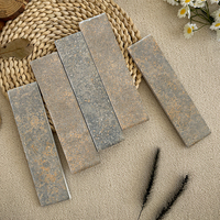 Nouvelles carreaux en porcelaine de 50x200mm, aspect pierre calcaire gris rouillé, faits à la main, pour usage commercial