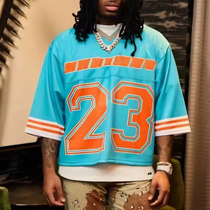 Camiseta de Fútbol Personalizada con Nuevo Diseño de Moda, Tejido de Secado Rápido, Camiseta de Fútbol Clásica al por Mayor, Impresión por Transferencia de Calor, Transpirable - Product Image 4