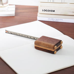 Cinta métrica ecológica hecha a mano de nogal y haya para niños en forma de maleta de <span class=keywords><strong>madera</strong></span> bonita para uso doméstico conveniente - Product Image 1