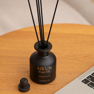 Aikun Small MOQ 3 Day Sample 150ML Matte Black Round Glass Gold Screen Logo Reed <b>Diffuser</b> Gift Set Home Fragrance Set for Seller - Product Image 3