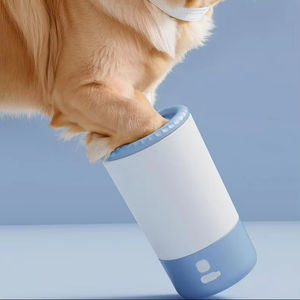 منظف أقدام الحيوانات الأليفة الفاخر عبس المطاط البلاستيك الكلب غسالة الأصدقاء جديد سيليكون الكلب باو نظافة كوب للاستمالة للقطط الحمام - Product Image 1