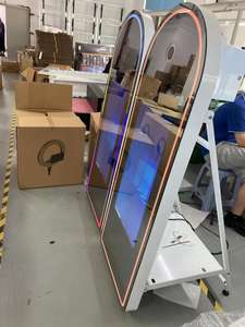 Cabine <span class=keywords><strong>photo</strong></span> à miroir magique tactile haute hauteur 32 ''pour boîtier de vol <span class=keywords><strong>Canon</strong></span> Camera Dslr Booth avec poignée et serrure - Product Image 3